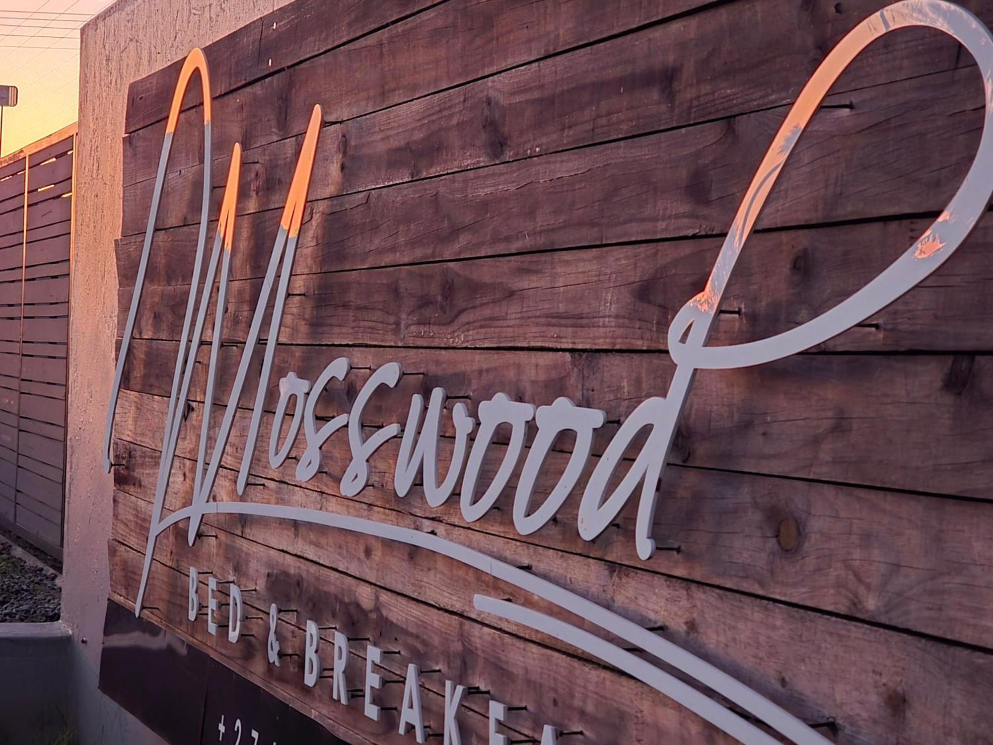 Mosswood Bed & Breakfast グラスコップ エクステリア 写真
